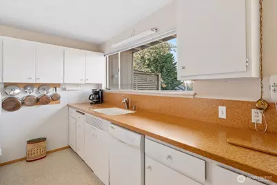 2309 123rd Place SE, Bellevue, WA 98005 - Photo 8