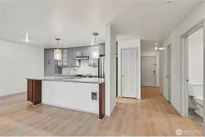 3028 Western Avenue #214, Seattle, WA 98121 - Photo 12