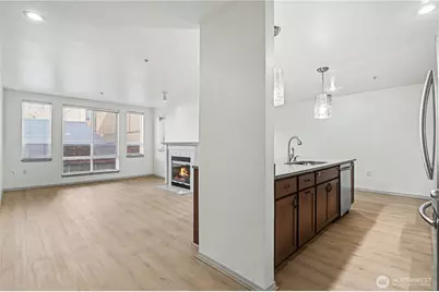 3028 Western Avenue #214, Seattle, WA 98121 - Photo 6