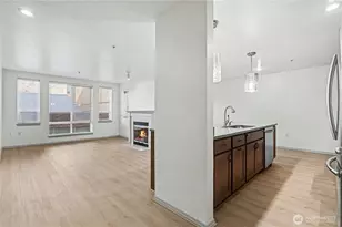 3028 Western Ave, Seattle, WA 98121 - Photo 6