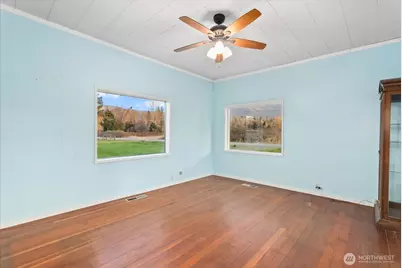 30731 Walberg Road, Sedro Woolley, WA 98284 - Photo 8