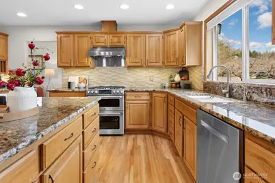 4184 327th Circle NE, Carnation, WA 98014 - Photo 14