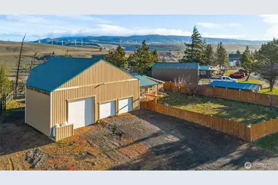 31 Loel Place, Cle Elum, WA 98922 - Photo 2