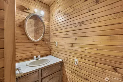 8388 N Pass Road, Sumas, WA 98295 - Photo 18