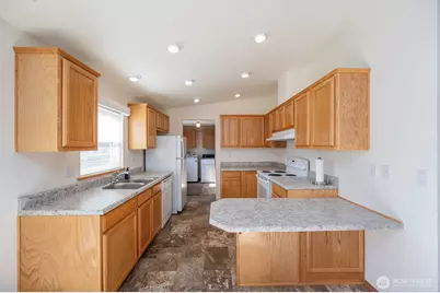 7160 SE Bayview Avenue, Othello, WA 99344 - Photo 12