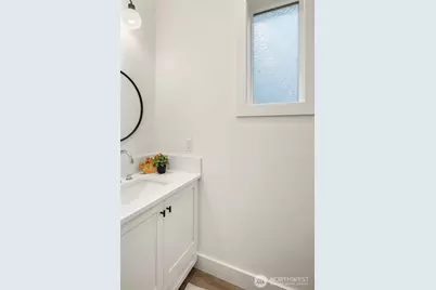 7637 46th Avenue S #A, Seattle, WA 98118 - Photo 12