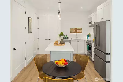 7637 46th Avenue S #A, Seattle, WA 98118 - Photo 10