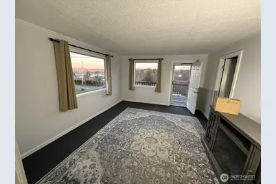 1132 Fowler Street, Raymond, WA 98577 - Photo 8