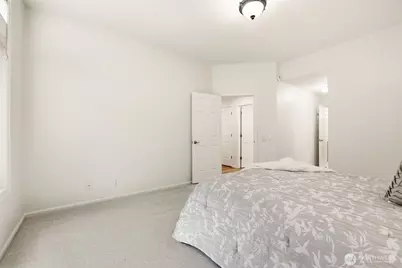 3610 225th Place SE #1375, Issaquah, WA 98029 - Photo 16