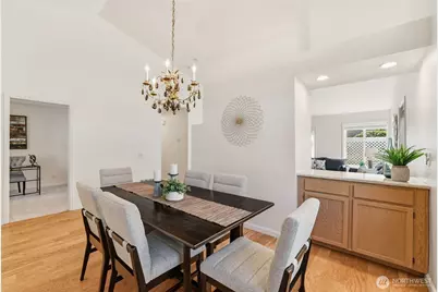 3610 225th Place SE #1375, Issaquah, WA 98029 - Photo 6