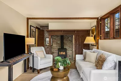 4006 NE 38th Street, Seattle, WA 98105 - Photo 24