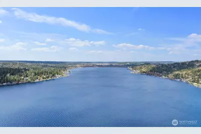 1665 204th Avenue NE, Sammamish, WA 98074 - Photo 38