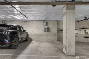 2720 3rd Ave, Seattle, WA 98121 - Photo 26