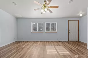 23 Hanna Ave, Rock Island, WA 98850 - Photo 4