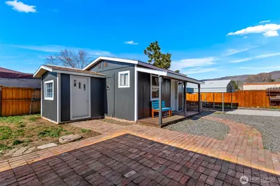 23 Hanna Avenue, Rock Island, WA 98850 - Photo 24