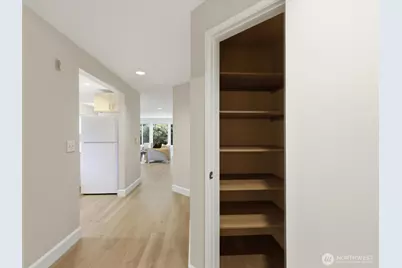 1400 Taylor Avenue N #201, Seattle, WA 98109 - Photo 24