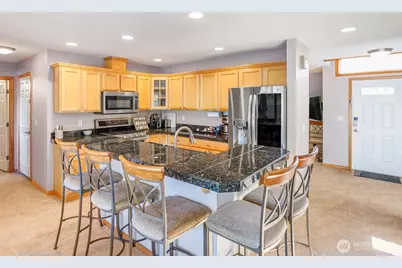 1722 Timberlake Court SE, Lacey, WA 98503 - Photo 8