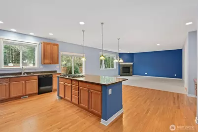 21927 44th Drive SE, Bothell, WA 98021 - Photo 14