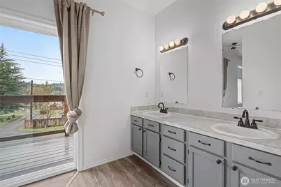 7239 Long Lake Road SE, Port Orchard, WA 98367 - Photo 10