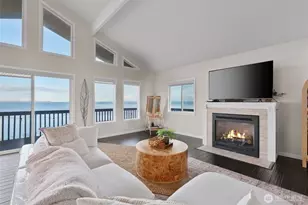 138 Sunrise Ave SE, Ocean Shores, WA 98569 - Photo 8