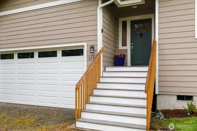 1105 Halsey Drive, Coupeville, WA 98239 - Photo 2