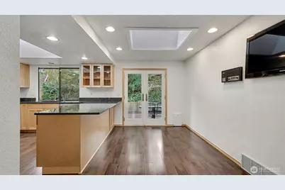 9628 123rd Avenue SE, Renton, WA 98056 - Photo 18