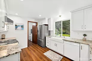 13316 200th St E, Graham, WA 98338 - Photo 10