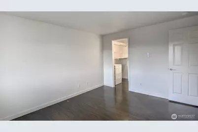 15214 NE 8th Street #G18, Bellevue, WA 98007 - Photo 16