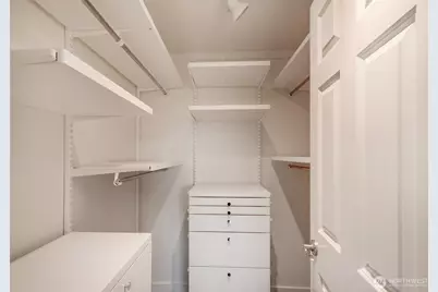 15214 NE 8th Street #G18, Bellevue, WA 98007 - Photo 12