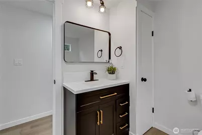 21215 Orting Kapowsin Hwy E, Graham, WA 98338 - Photo 20