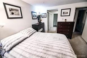 4635 W Lake Sammamish Pkwy SE, Issaquah, WA 98027 - Photo 10