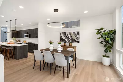 13548 39th Avenue NE, Seattle, WA 98125 - Photo 8