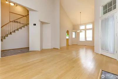 25738 215th Court SE, Maple Valley, WA 98038 - Photo 4