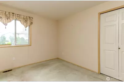 25738 215th Court SE, Maple Valley, WA 98038 - Photo 30