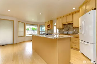 25738 215th Court SE, Maple Valley, WA 98038 - Photo 12