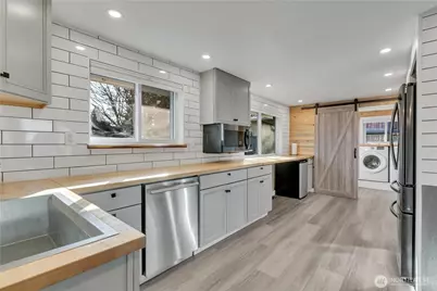 812 Maplewood Avenue, Kent, WA 98030 - Photo 14