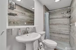 812 Maplewood Ave, Kent, WA 98030 - Photo 22