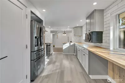 812 Maplewood Avenue, Kent, WA 98030 - Photo 12