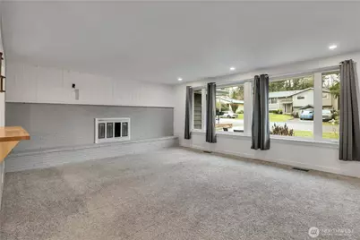 812 Maplewood Avenue, Kent, WA 98030 - Photo 4