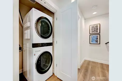 1605 S Washington Street #F, Seattle, WA 98144 - Photo 16