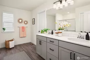 9426 S 237th St, Kent, WA 98031 - Photo 32