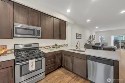 2010 129th Place SW #E, Everett, WA 98204 - Photo 12