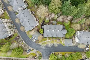 22668 NE Alder Crest Ln, Redmond, WA 98053 - Photo 6