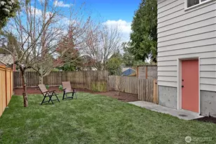 7506 Dibble Ave NW, Seattle, WA 98117 - Photo 30