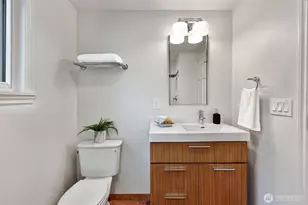 7506 Dibble Ave NW, Seattle, WA 98117 - Photo 16