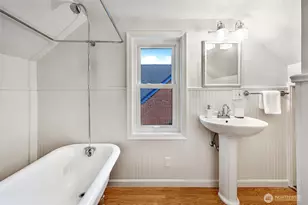 7506 Dibble Ave NW, Seattle, WA 98117 - Photo 22