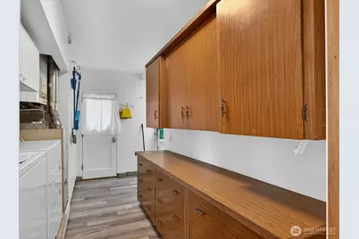 3187 Shoreline Drive, Camano Island, WA 98282 - Photo 32