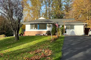 20326 SE 24th St, Sammamish, WA 98075 - Photo 1