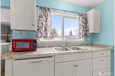 313 Rosewood St, Kelso, WA 98626 - Photo 14