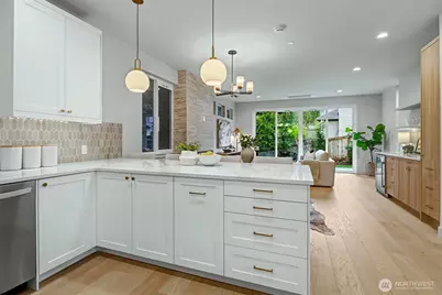 11219 NE 95th Street, Kirkland, WA 98033 - Photo 16